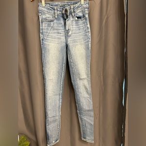 American eagle high waisted jeans
